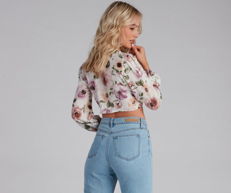 TableClothsUs Tie The Knot Floral Crop Top