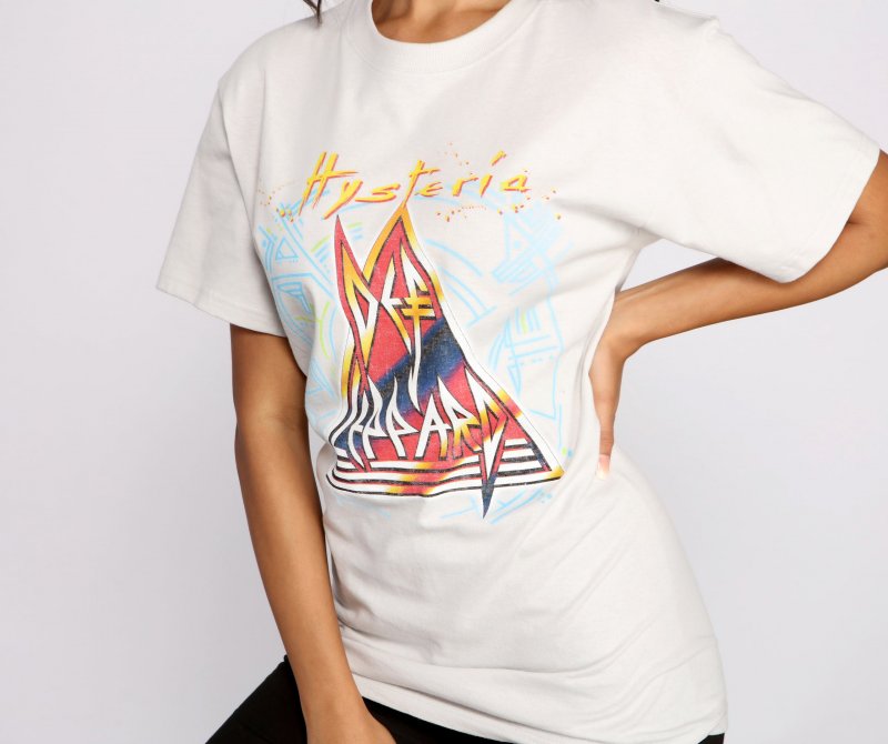 TableClothsUs Oversized Def Leppard Band Tee