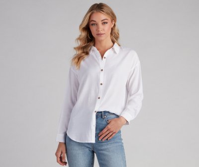 TableClothsUs Classic Button-Down Linen Top