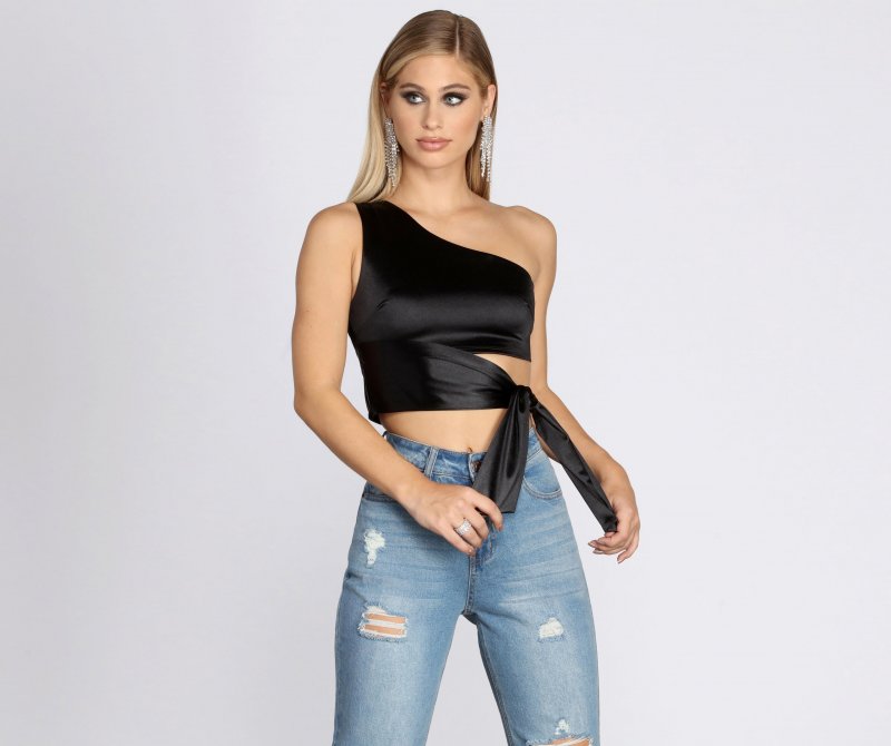 TableClothsUs One Shoulder Satin Crop Top