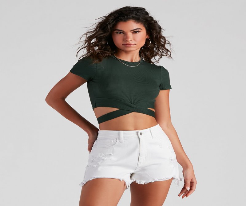 TableClothsUs That's A Wrap Crew Neck Crop Tee