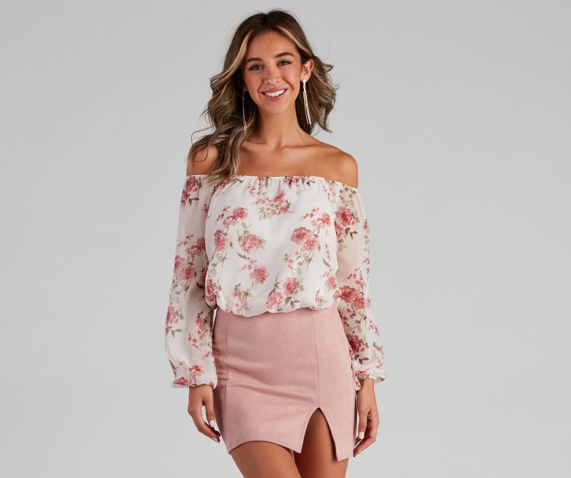 TableClothsUs Day Soiree Floral Chiffon Blouse