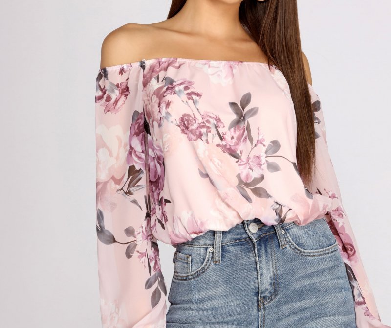 TableClothsUs Flower Child Chiffon Cropped Blouse