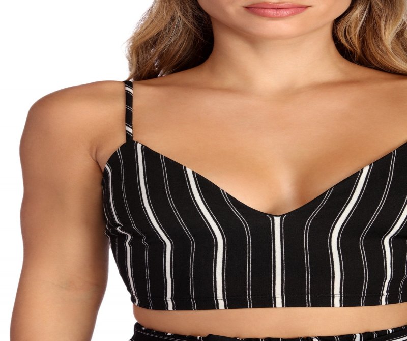 TableClothsUs Stand Out In Stripes Crop Top