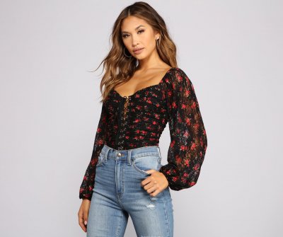 TableClothsUs Floral Passion Lace-Up Bodysuit