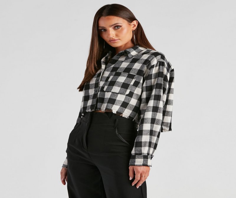 TableClothsUs Plaid Mood Button Up Flannel Top