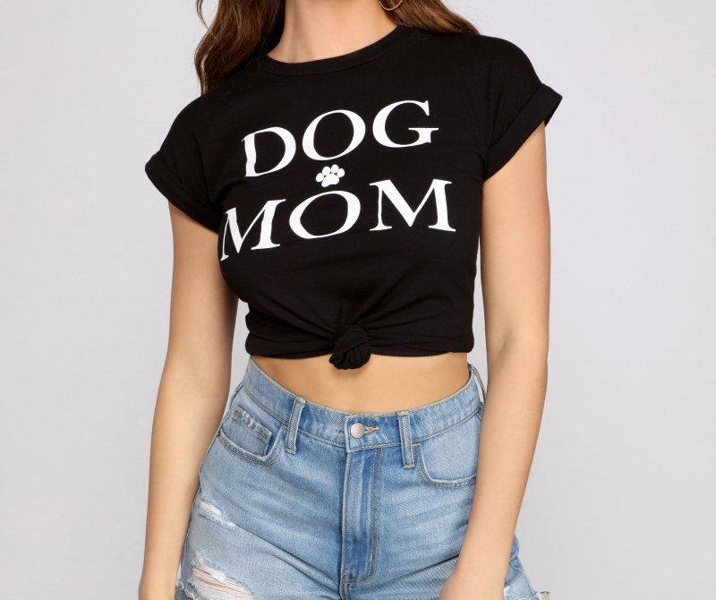 TableClothsUs Dog Mom Graphic Crop Tee