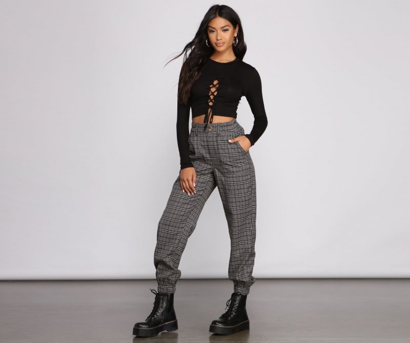 TableClothsUs Lace-Up Jersey Knit Crop Top