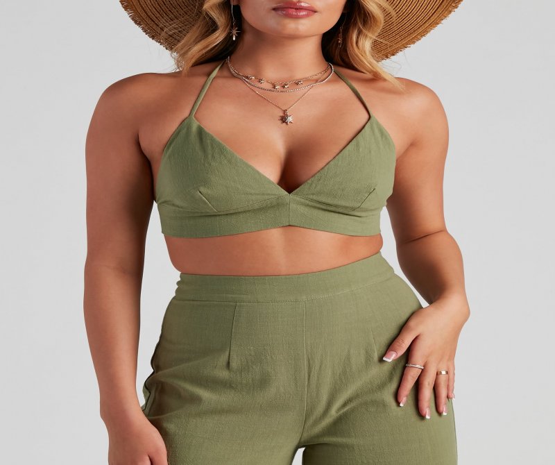 TableClothsUs Whisked Away Halter Crop Top