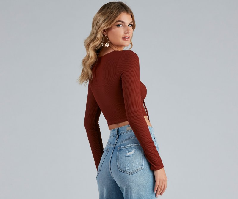 TableClothsUs Never Looked Better Ribbed Crop Top